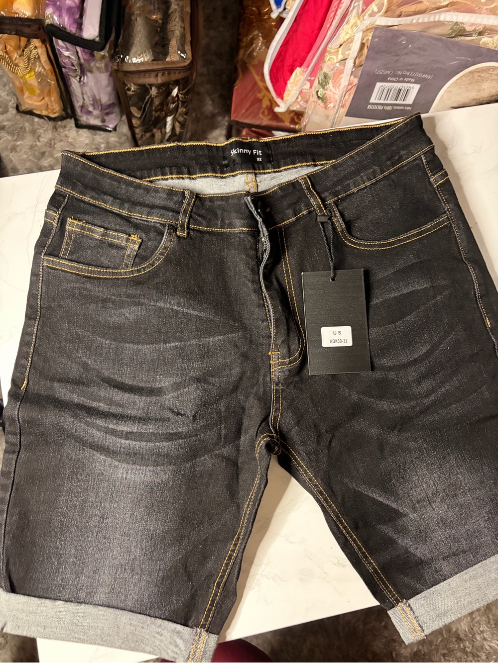 Men's Skinny Fit Black Denim Shorts with Contrast Stitching